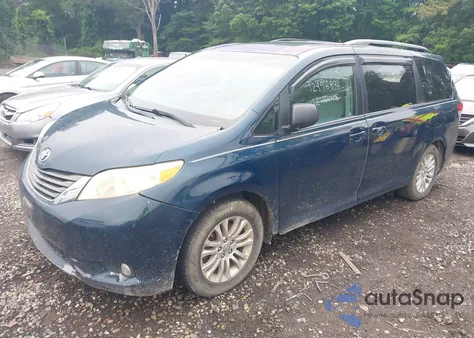 2011 Toyota Sienna Xle V6 из США, поврежденный, VIN 5TDYK3DC5BS090992